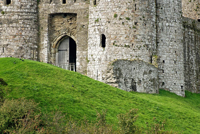 Gate_at_Kidwelly