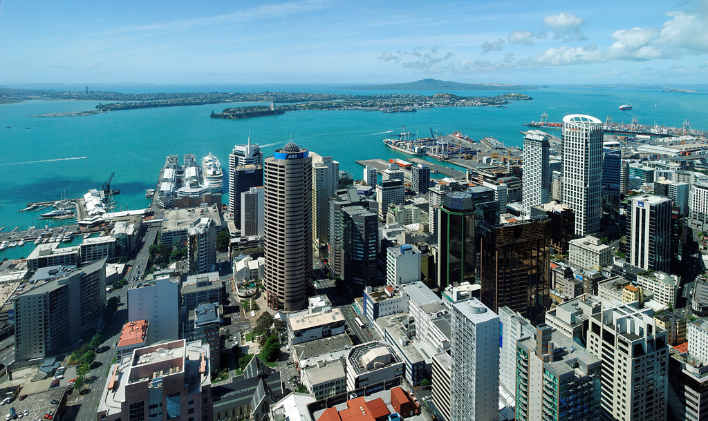 Auckland_from_Sky_Tower