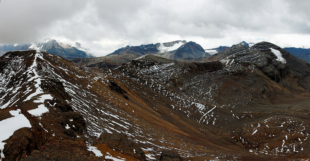 Panorama with Huyana Potosí from Chacaltaya