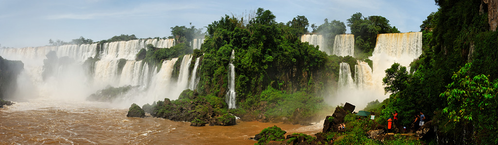 Iguazu_Falls_after_Boat_2