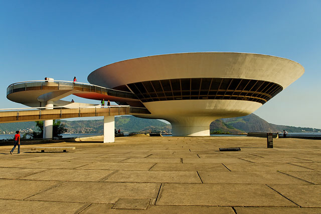 Niterói Contemporary Art Museum