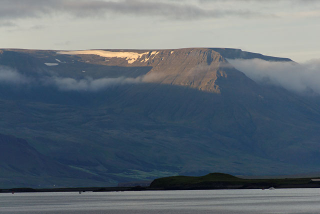 mountain_north_reykjavik